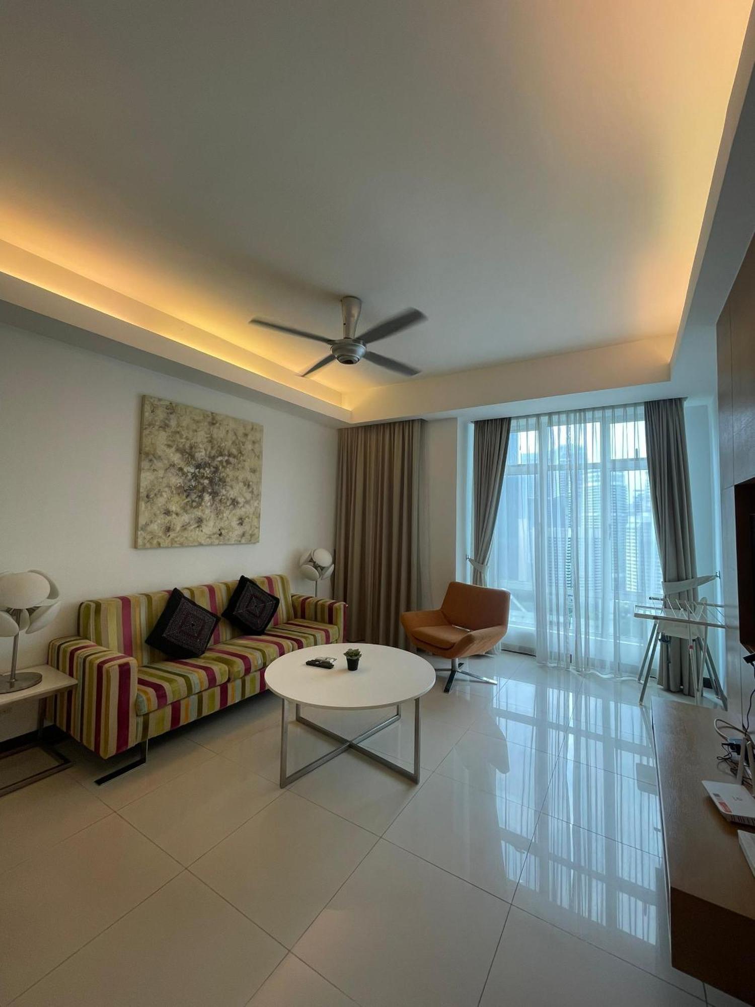 Lot 163 Fraser Place Klcc Premium Suites 吉隆坡 外观 照片